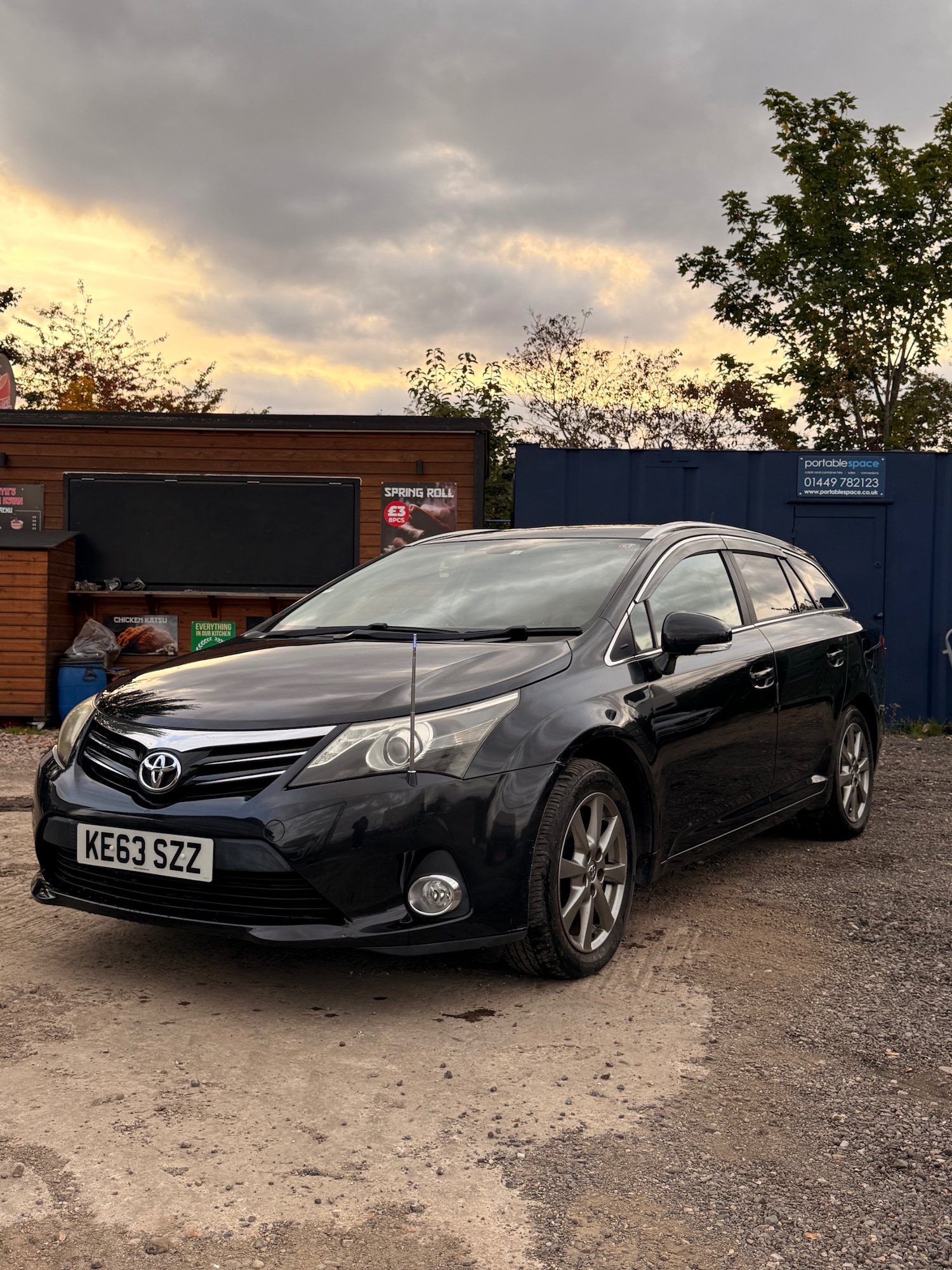 Used Toyota Avensis 2014 for sale - 76196256: Photo 18