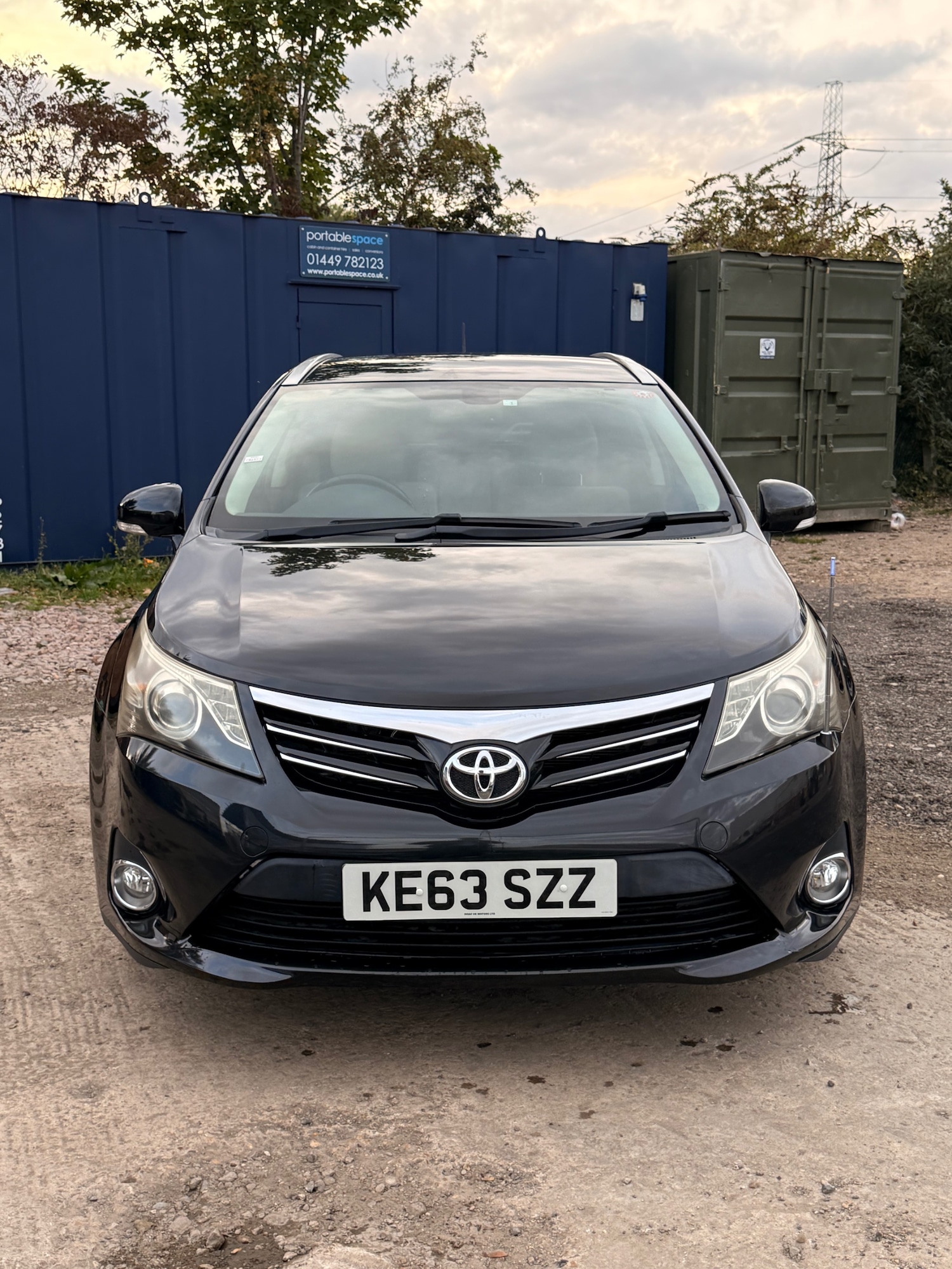 Used Toyota Avensis 2014 for sale - 76196256: Photo 21