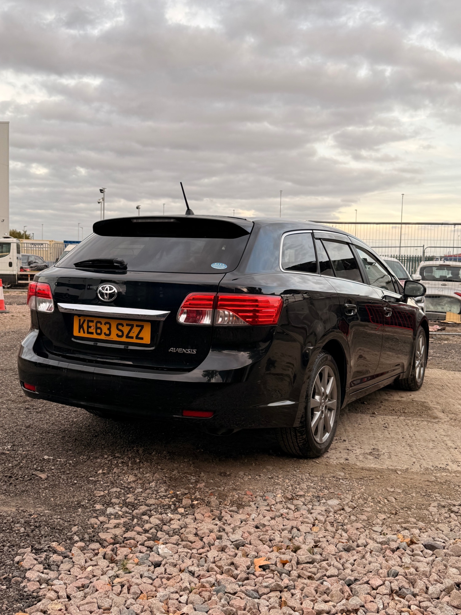 Used Toyota Avensis 2014 for sale - 76196256: Photo 8