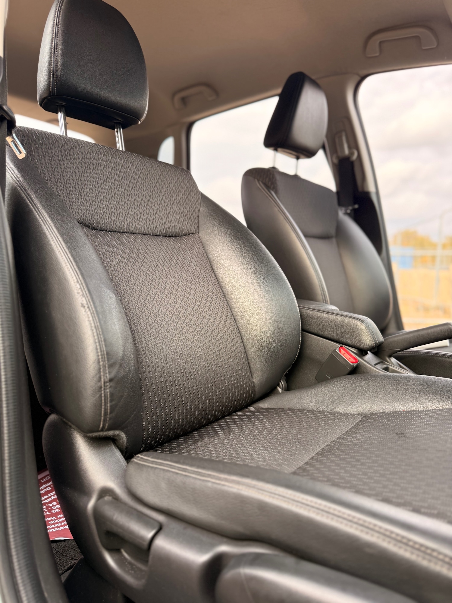 Used Honda Fit 2025 for sale - 76430614: Photo 46