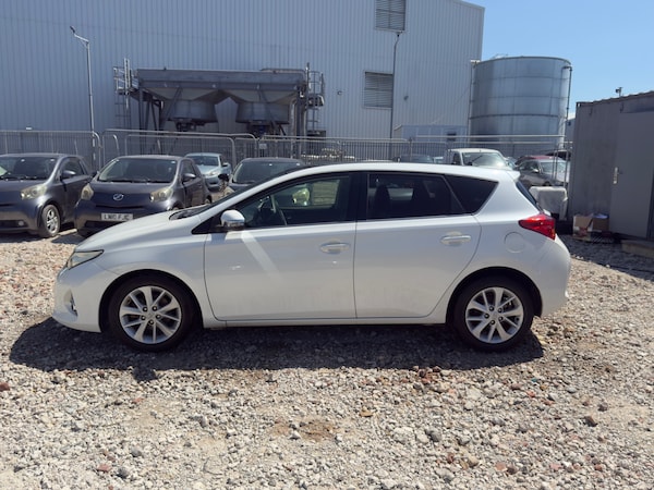 Used Toyota Auris 2025 for sale - 76195977: Photo 5