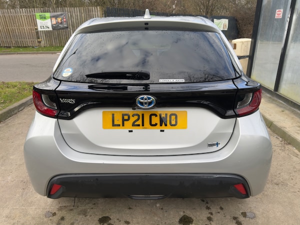 Used Toyota Yaris 2025 for sale - 73992697: Photo 13