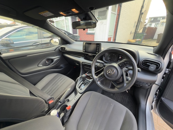 Used Toyota Yaris 2025 for sale - 73992697: Photo 21