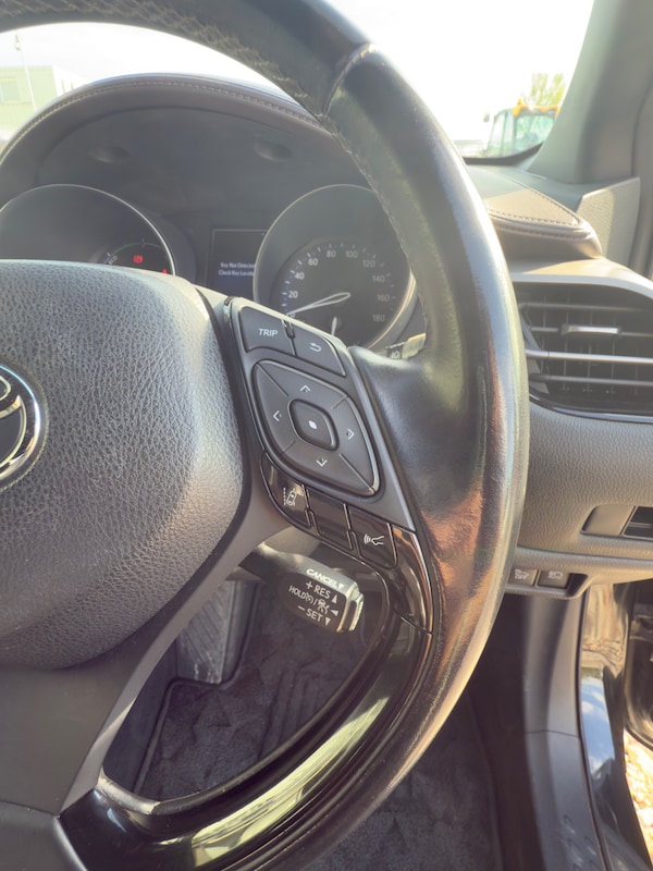 Used Toyota C-HR 2017 for sale - 75115326: Photo 29