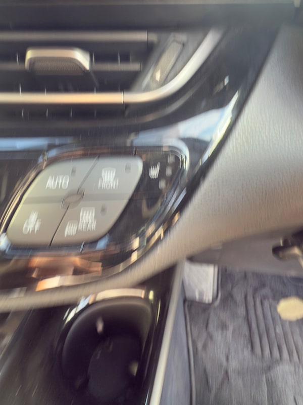 Used Toyota C-HR 2017 for sale - 75115326: Photo 35
