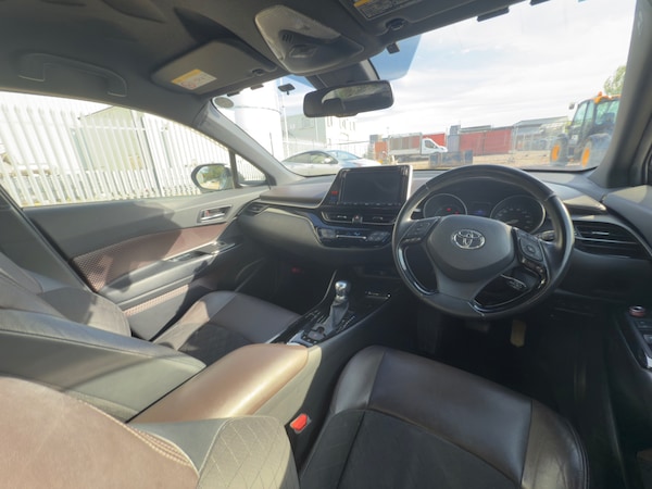 Used Toyota C-HR 2017 for sale - 75115326: Photo 45