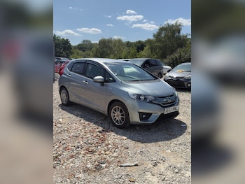Used Honda Fit 2025 for sale - 76195899: Photo 2