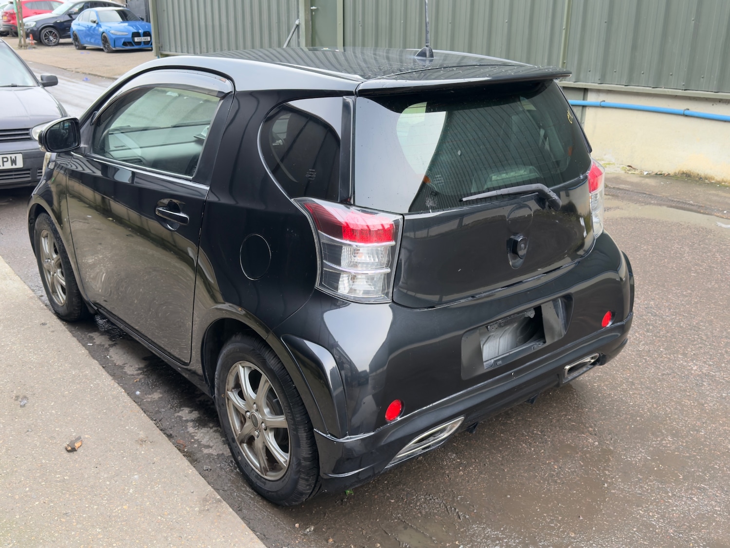 Vehicle 5