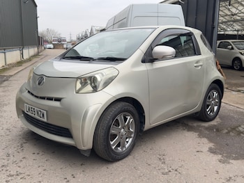Used Toyota IQ  for sale - 73992744: Photo