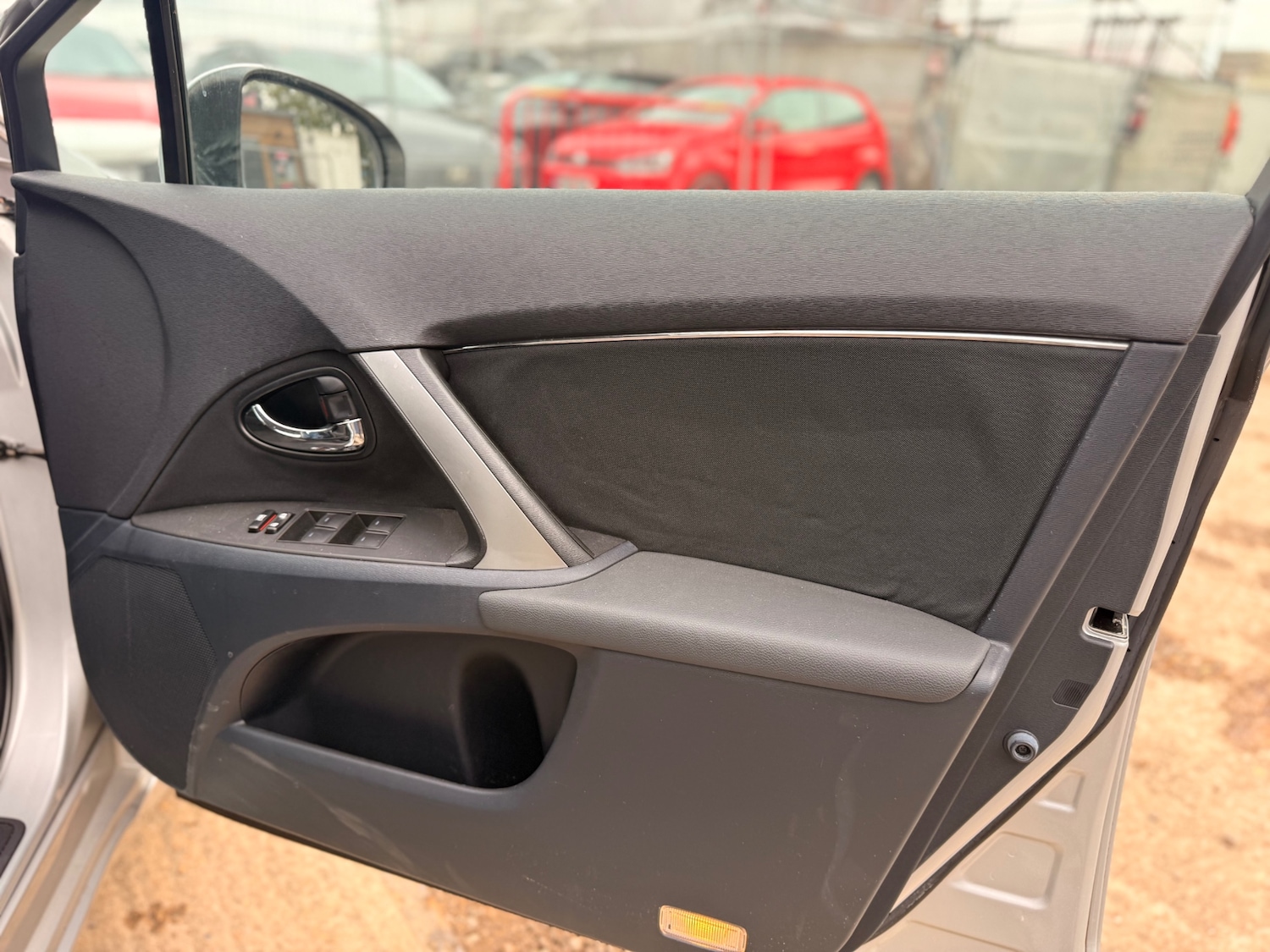 Used Toyota Avensis 2025 for sale - 76430621: Photo 39