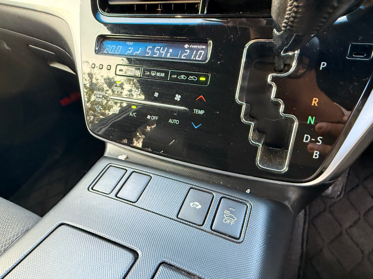 Used Toyota Estima 2025 for sale - 76195884: Photo 37
