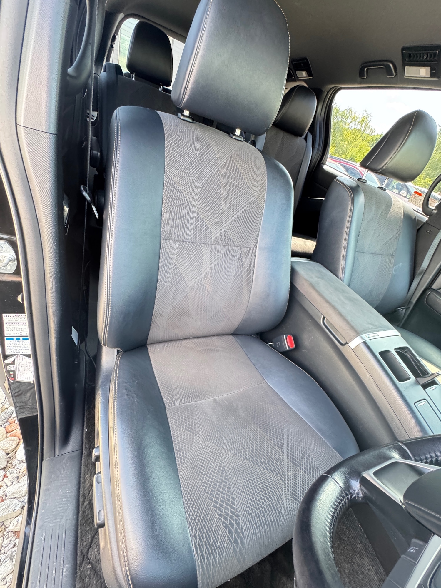 Used Toyota Estima 2025 for sale - 76195884: Photo 38