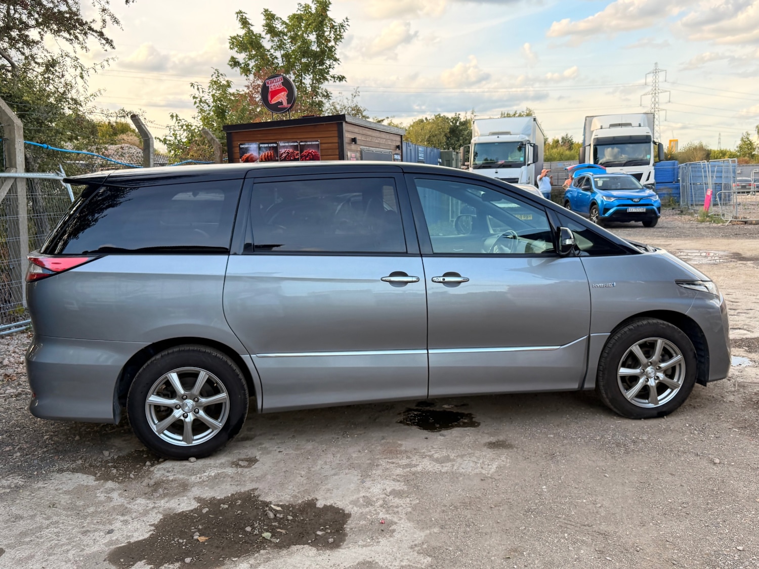 Used Toyota Estima 2025 for sale - 76195884: Photo 4