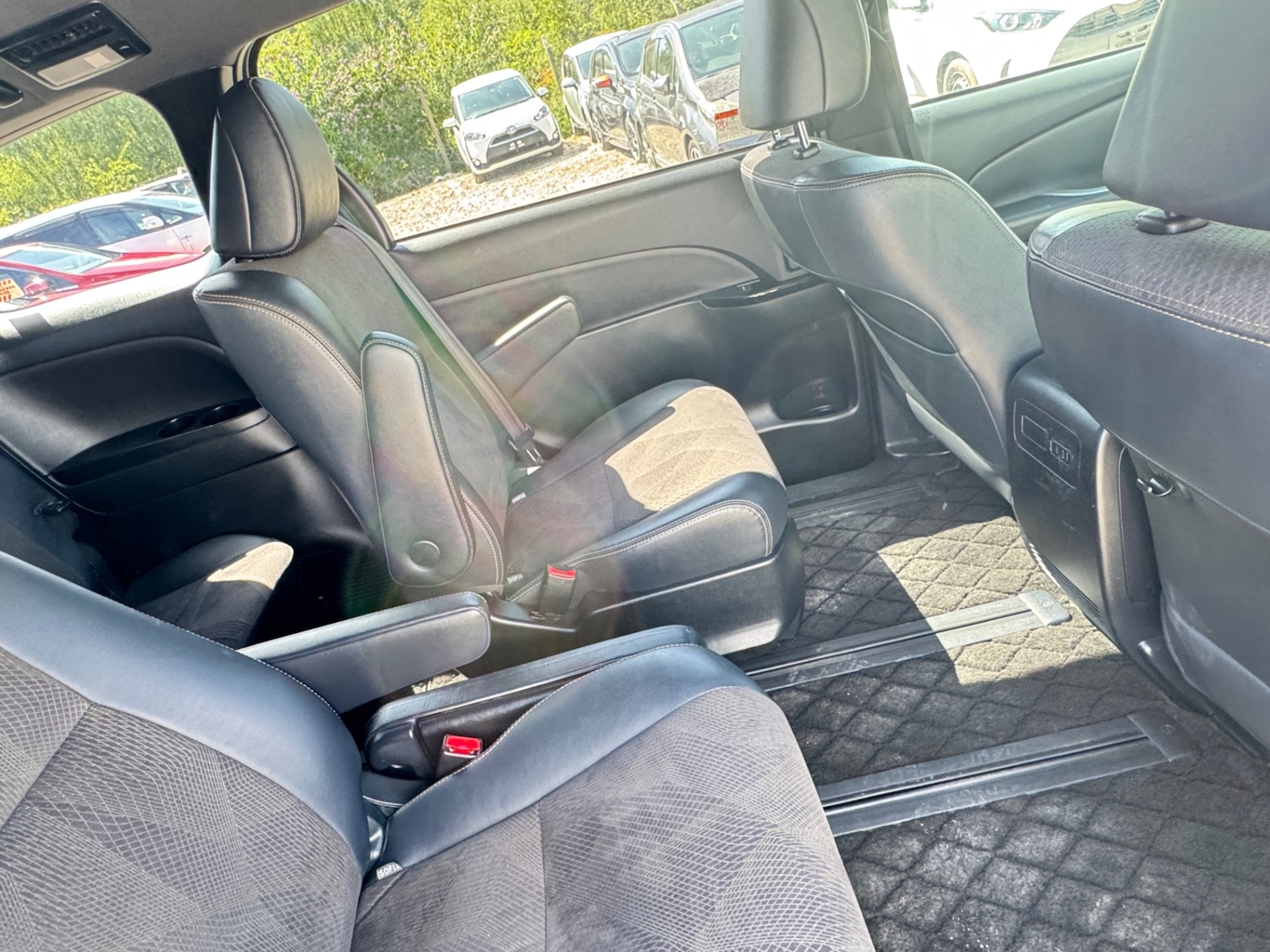 Used Toyota Estima 2025 for sale - 76195884: Photo 47