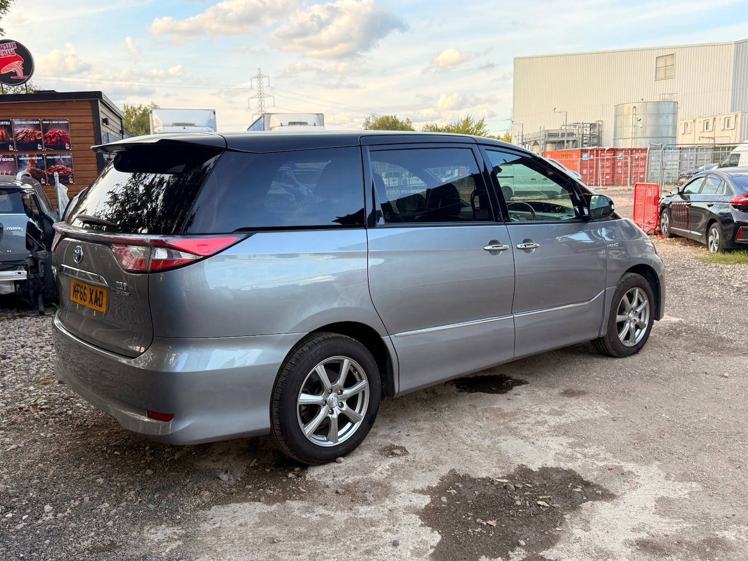 Used Toyota Estima 2025 for sale - 76195884: Photo 5