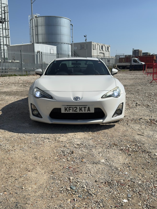 Used Toyota GT86 2025 for sale - 75115327: Photo 2