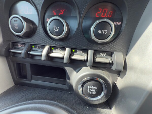Used Toyota GT86 2025 for sale - 75115327: Photo 31