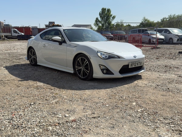 Used Toyota GT86 2025 for sale - 75115327: Photo 3
