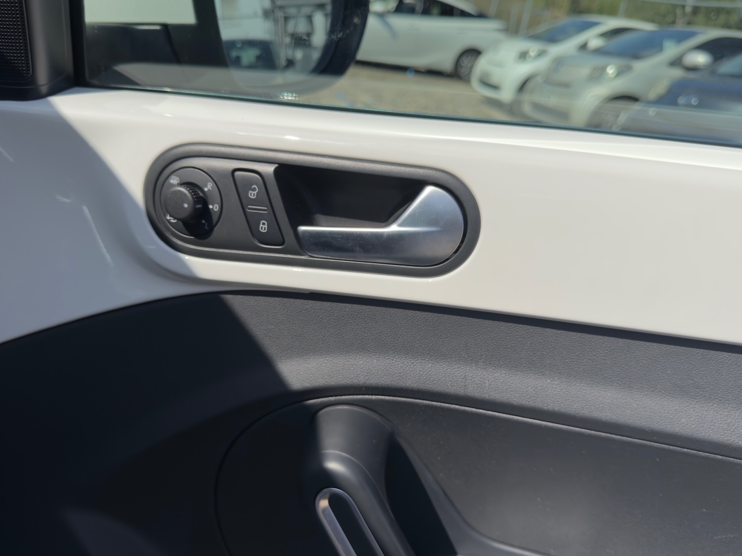 Used Volkswagen Beetle 2012 for sale - 76195921: Photo 19