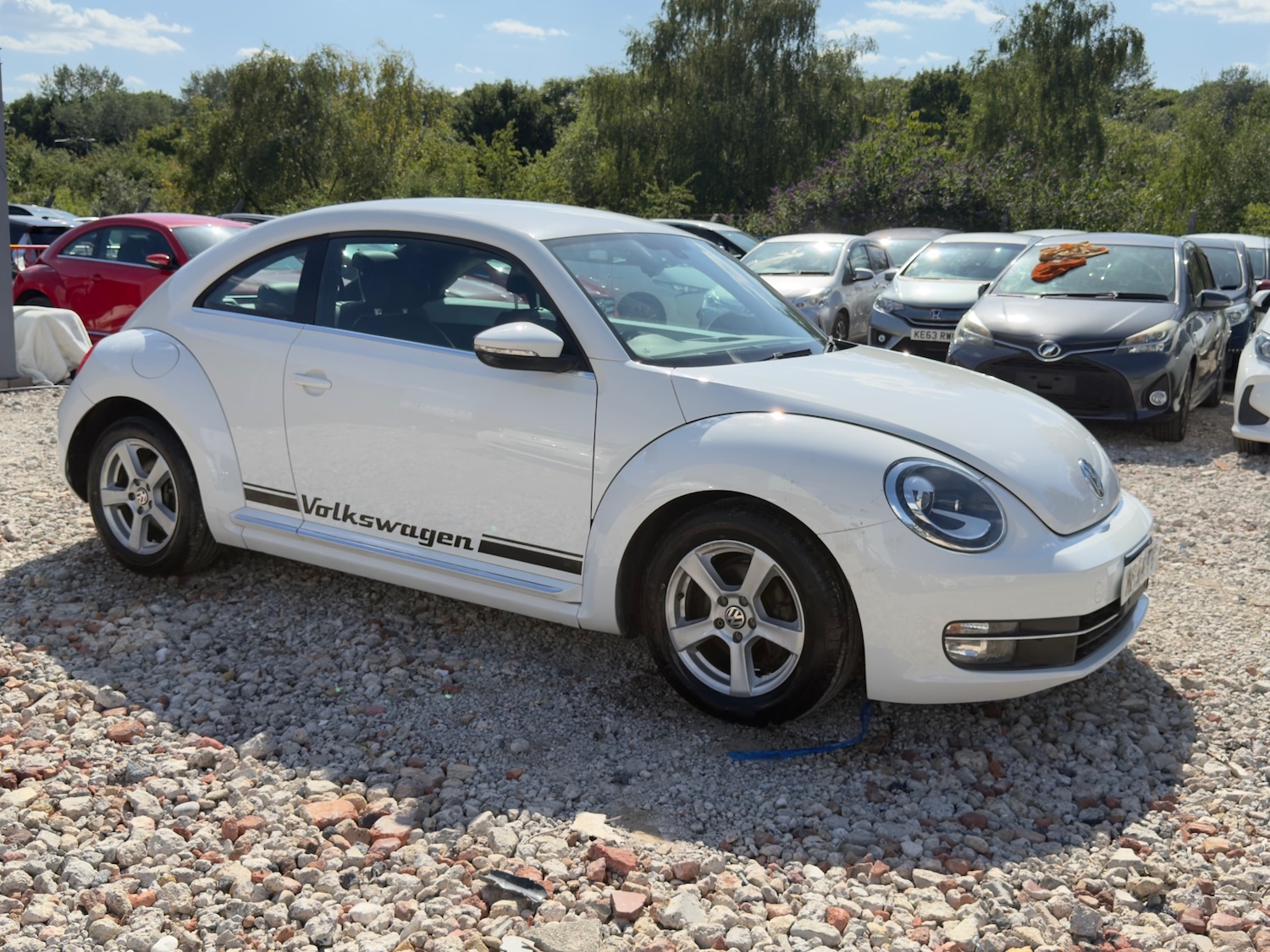 Used Volkswagen Beetle 2012 for sale - 76195921: Photo 2
