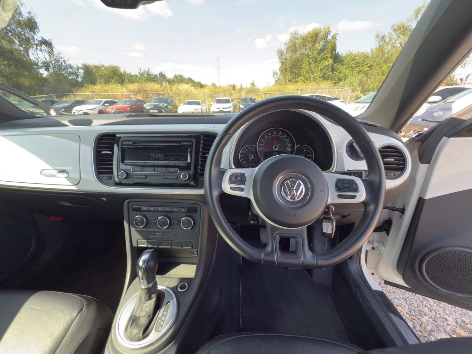 Used Volkswagen Beetle 2012 for sale - 76195921: Photo 25