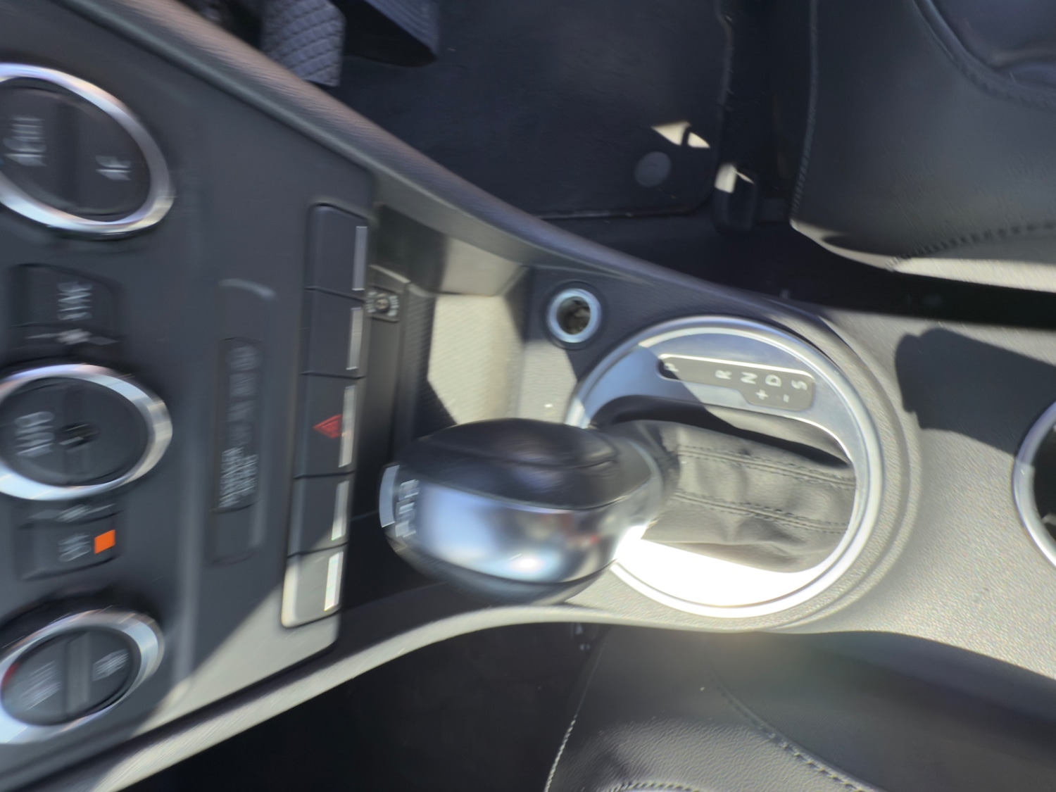 Used Volkswagen Beetle 2012 for sale - 76195921: Photo 28