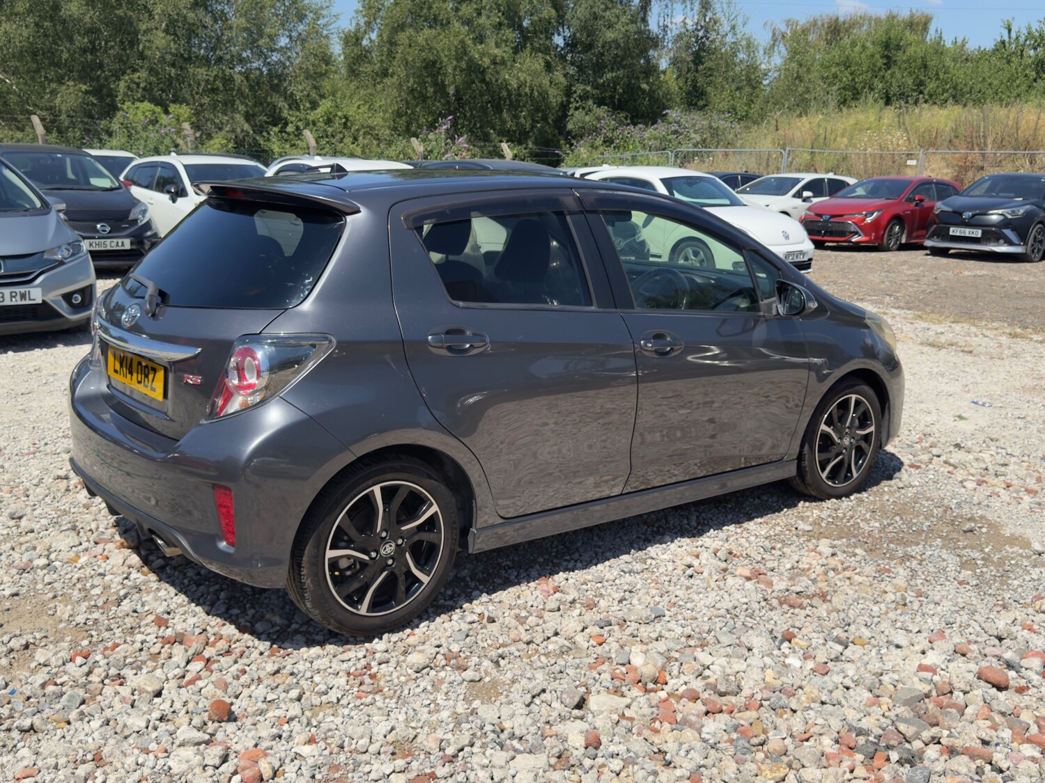 Used Toyota Vitz 2014 for sale - 76196159: Photo 9