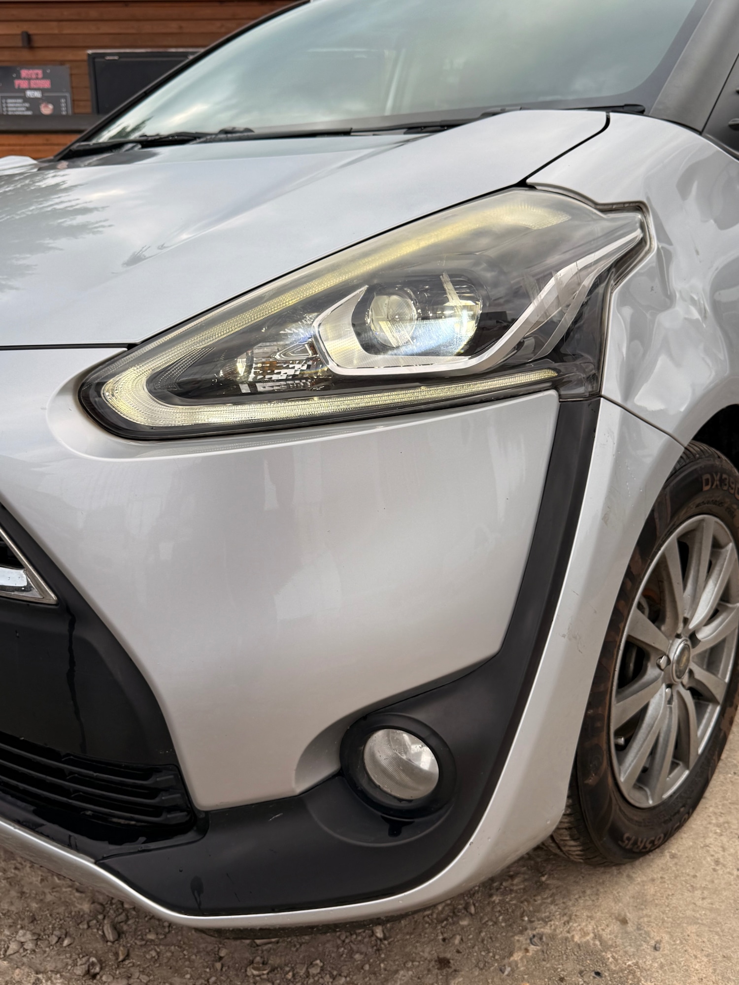 Used Toyota Sienta 2015 for sale - 76195871: Photo 21