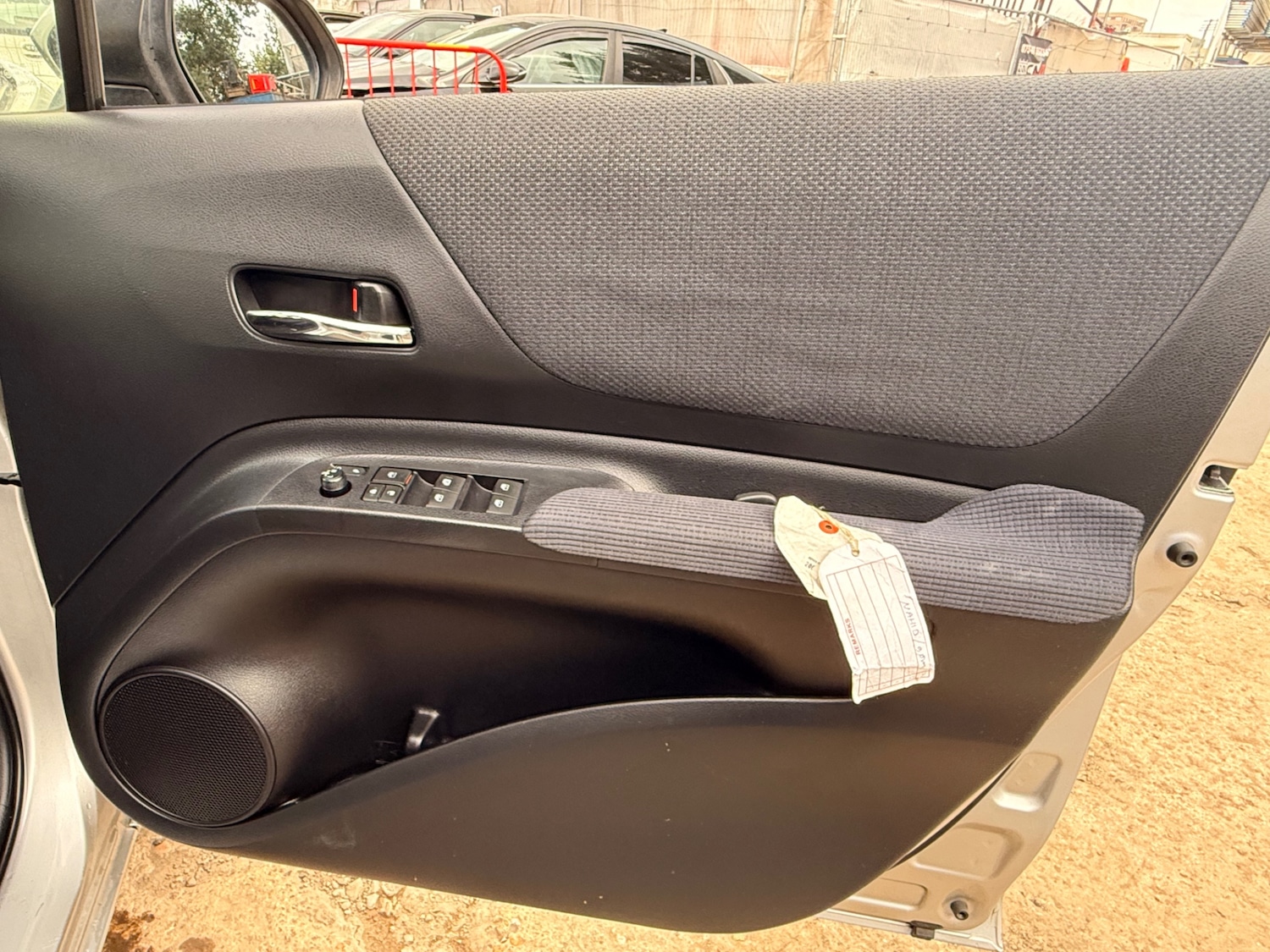 Used Toyota Sienta 2015 for sale - 76195871: Photo 37