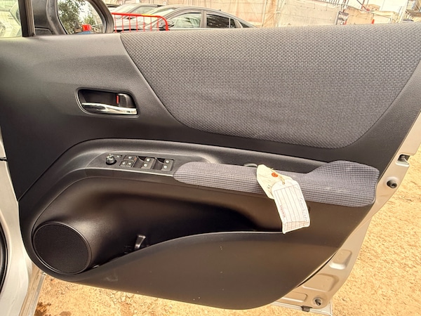 Used Toyota Sienta 2025 for sale - 76195871: Photo 37