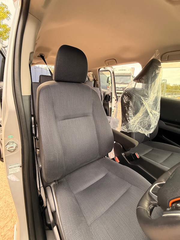 Used Toyota Sienta 2025 for sale - 76195871: Photo 42