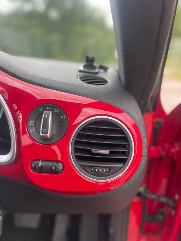 Used Volkswagen Beetle 2025 for sale - 75115318: Photo 30