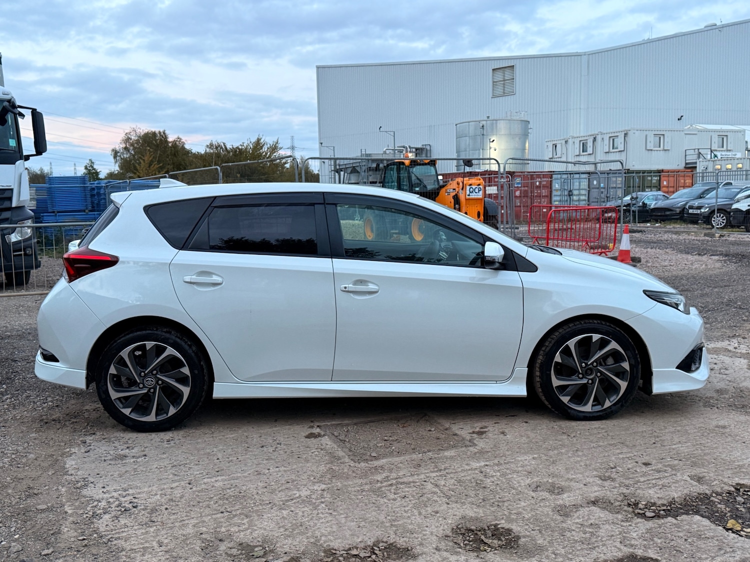 Used Toyota Auris 2025 for sale - 76374805: Photo 5