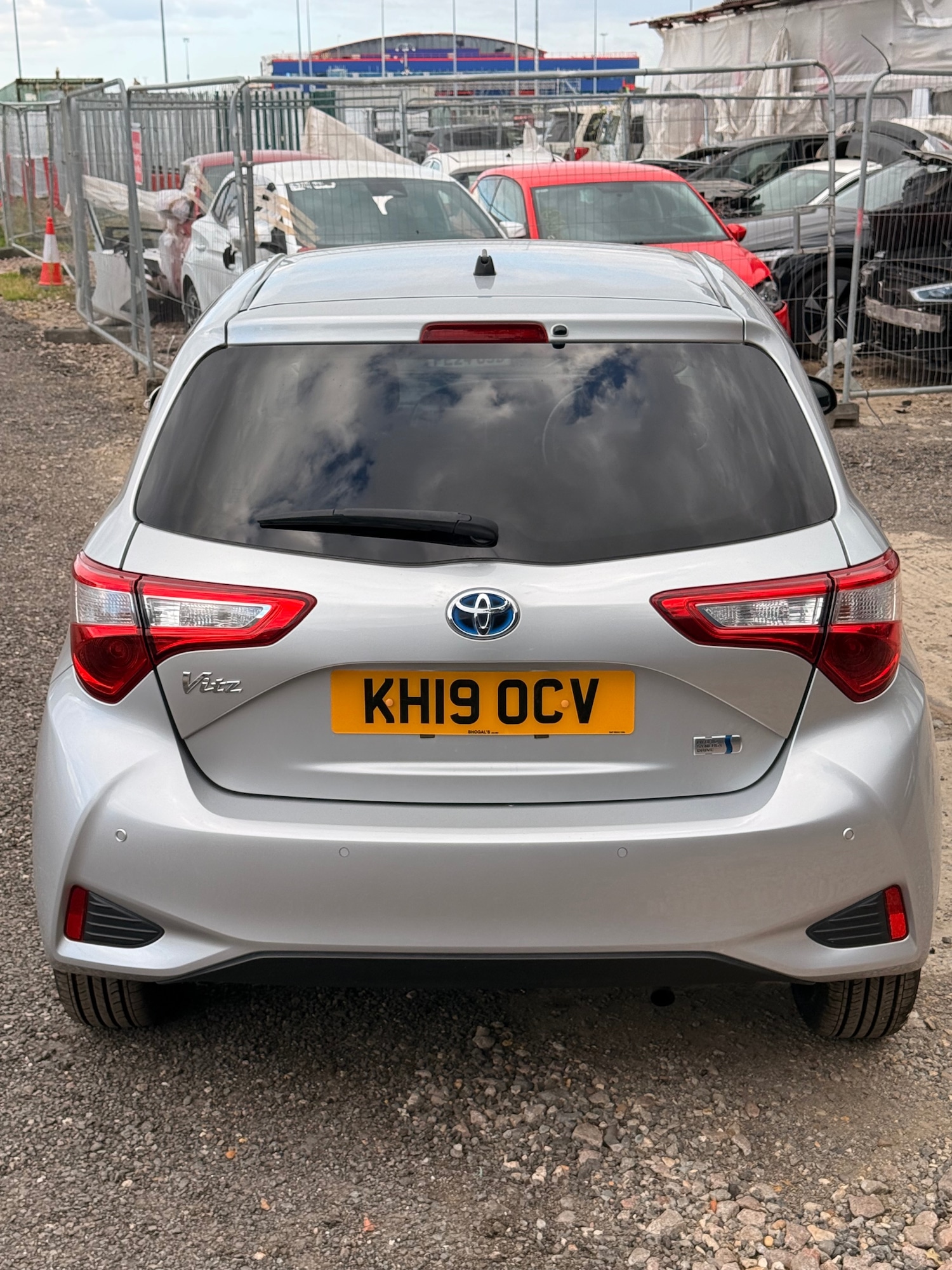 Used Toyota Vitz 2025 for sale - 76195865: Photo 11