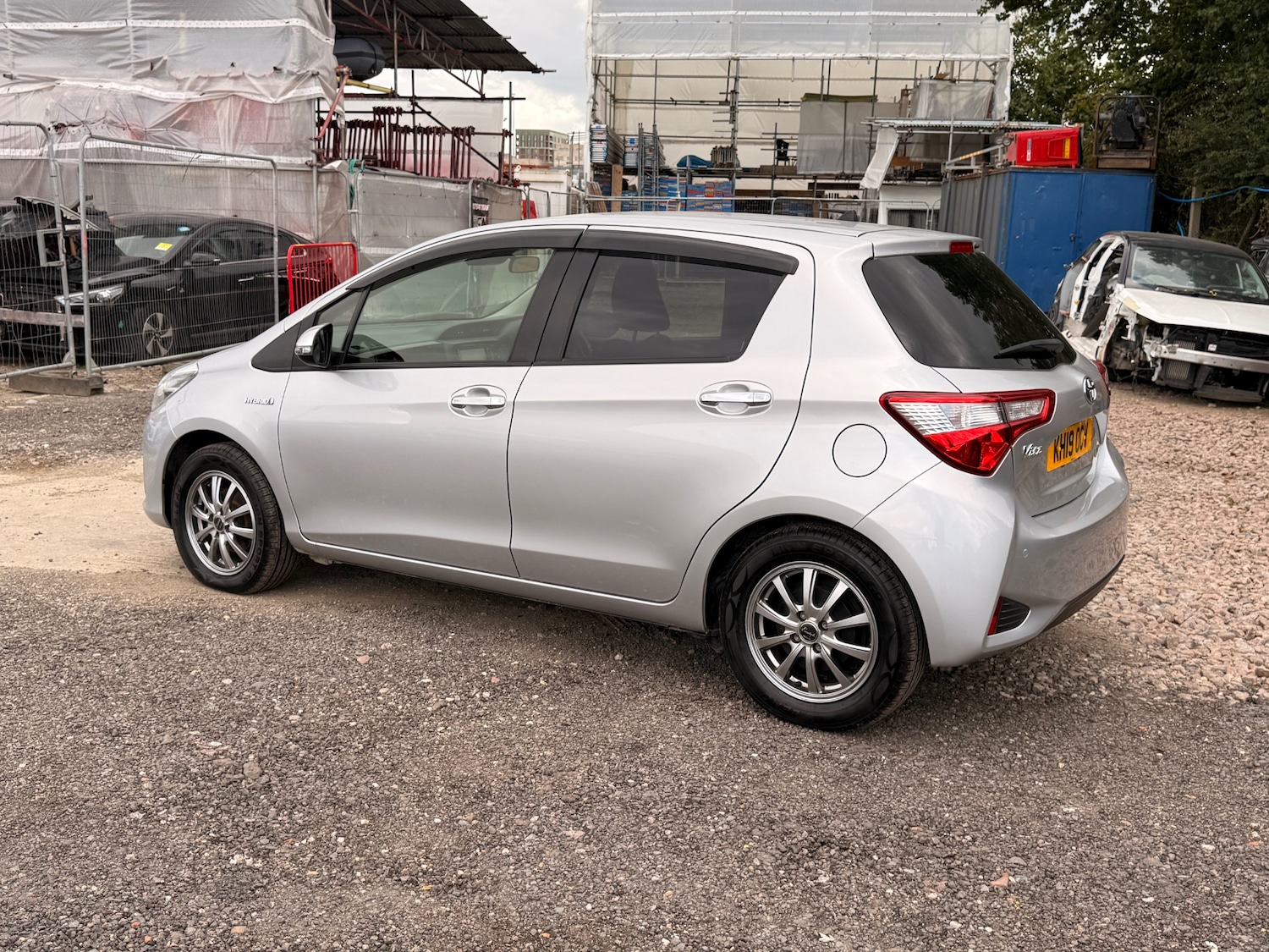 Used Toyota Vitz 2025 for sale - 76195865: Photo 13