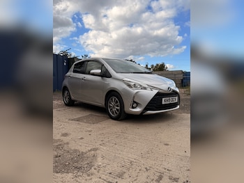 Used Toyota Vitz 2019 for sale - 76195865: Photo