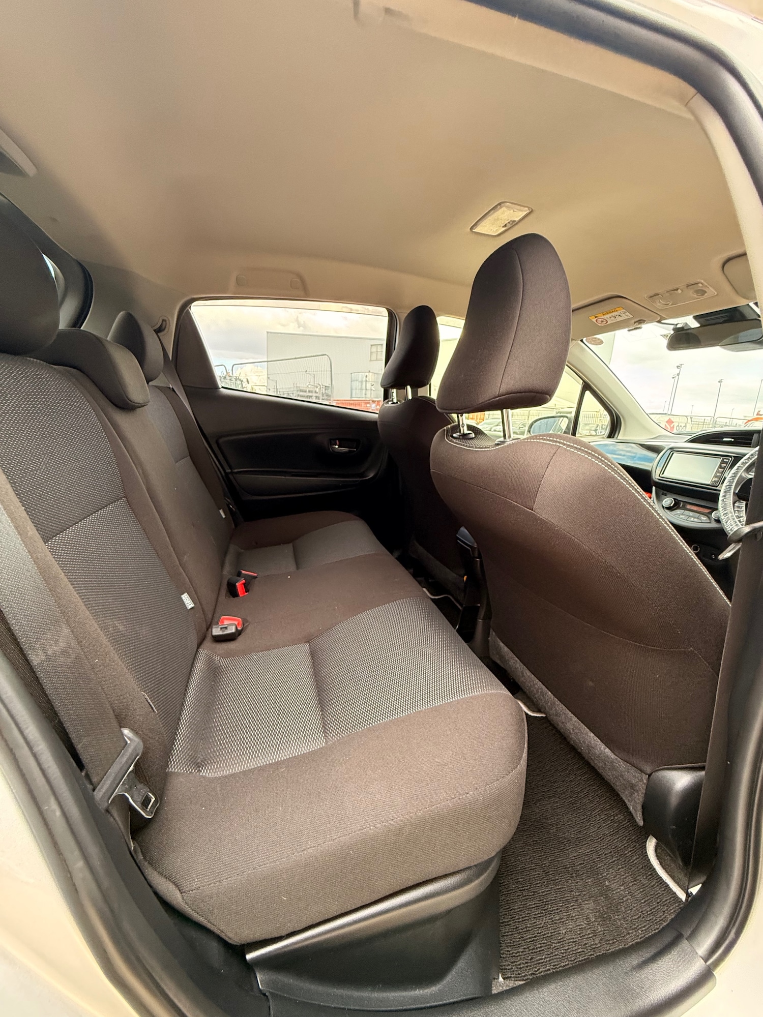 Used Toyota Vitz 2025 for sale - 76195865: Photo 44