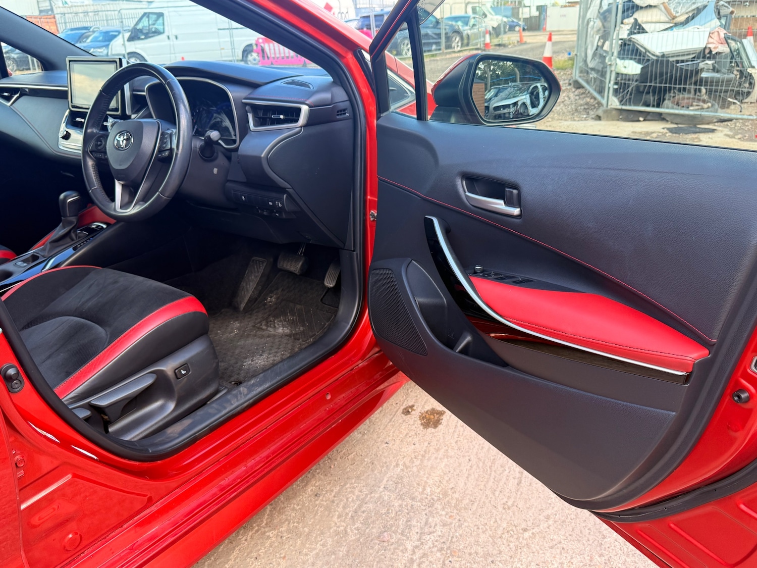 Used Toyota Corolla 2019 for sale - 76195879: Photo 31