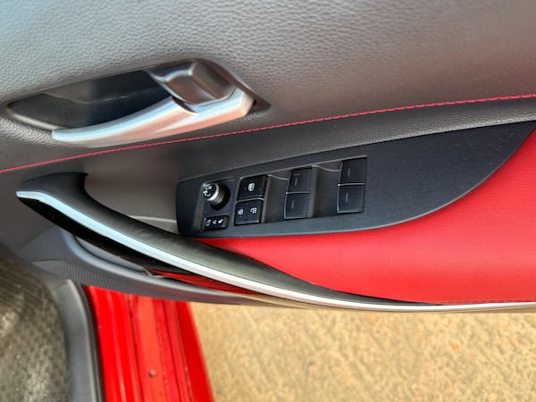 Used Toyota Corolla 2025 for sale - 76195879: Photo 32