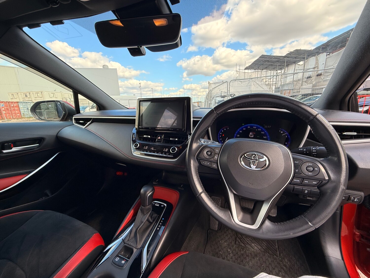 Used Toyota Corolla 2019 for sale - 76195879: Photo 44