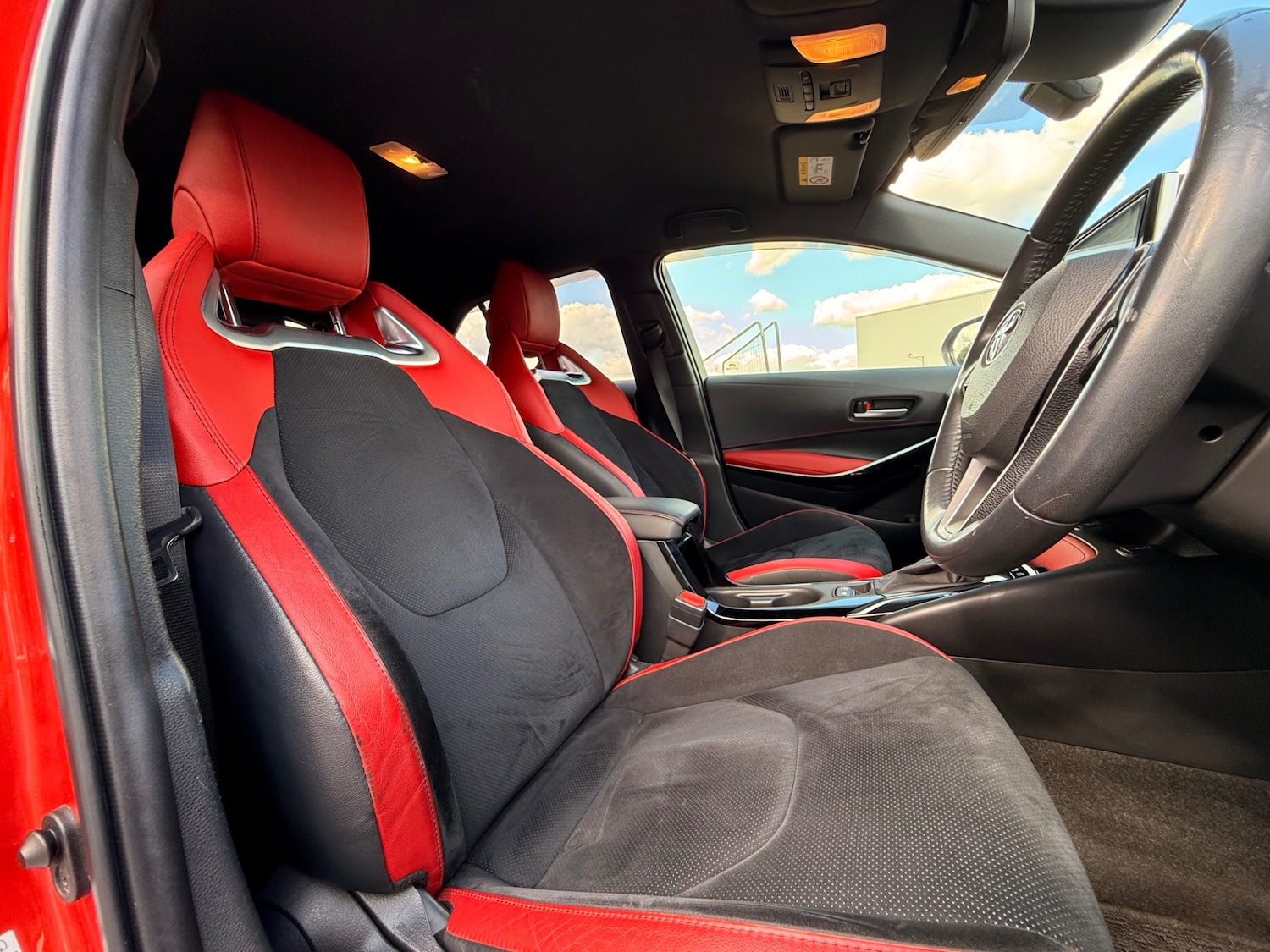 Used Toyota Corolla 2019 for sale - 76195879: Photo 48