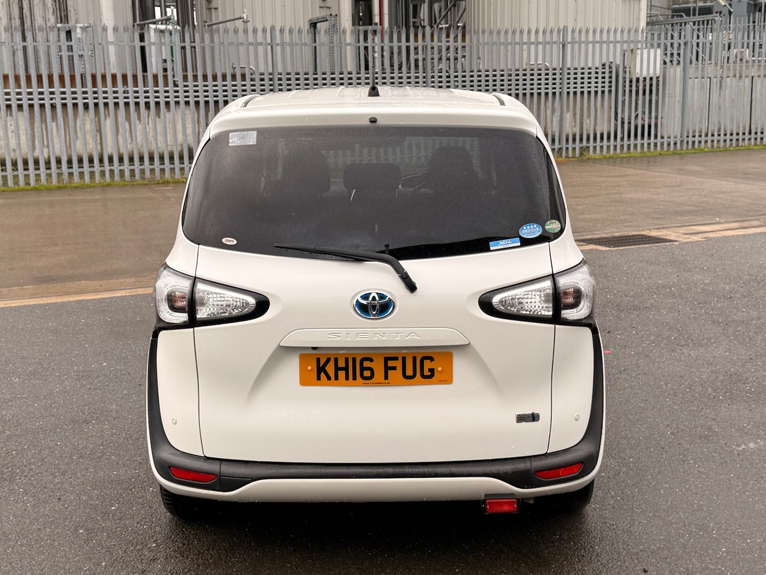 Used Toyota Sienta 2016 for sale - 77569816: Photo 10