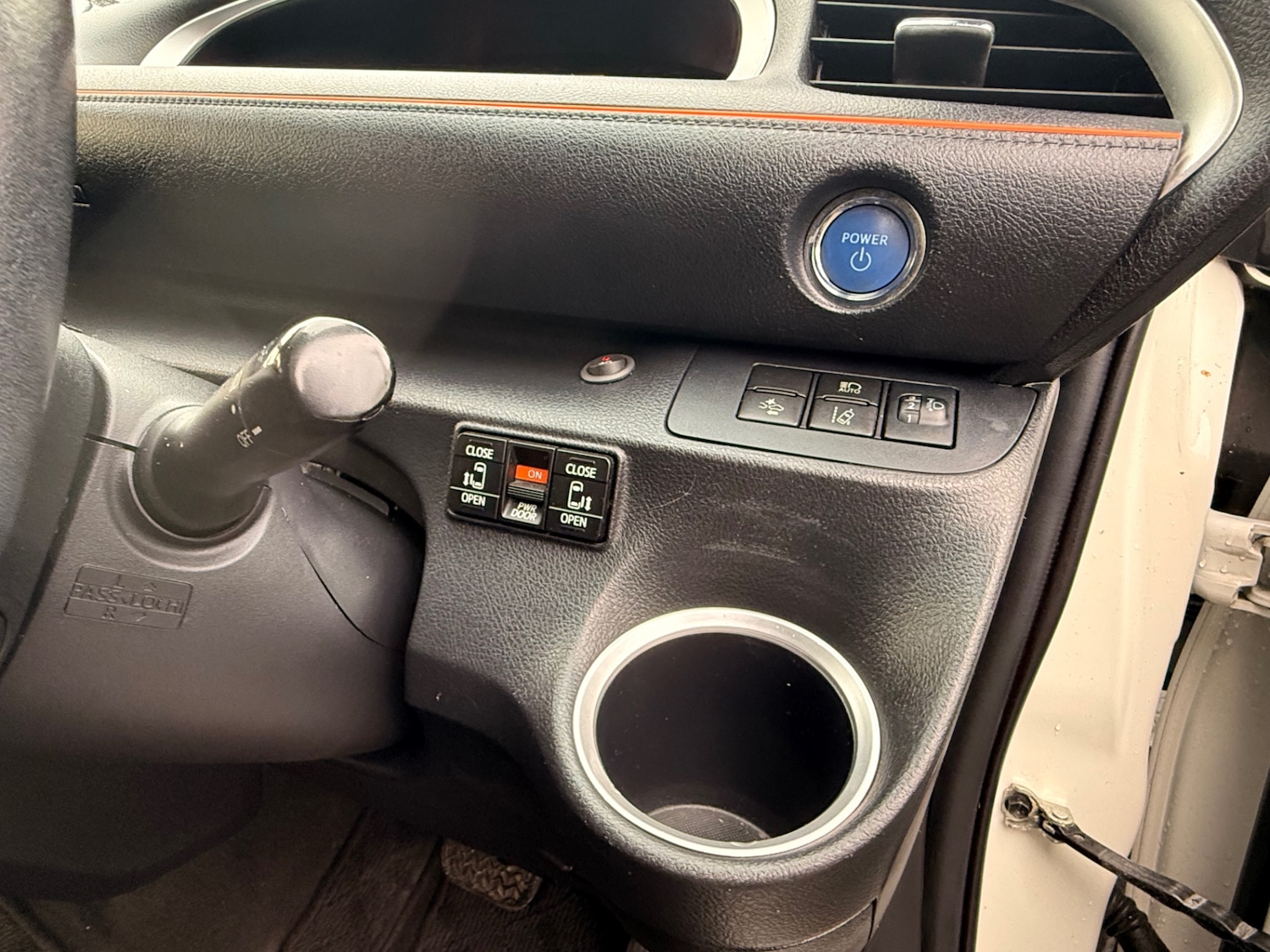 Used Toyota Sienta 2016 for sale - 77569816: Photo 44