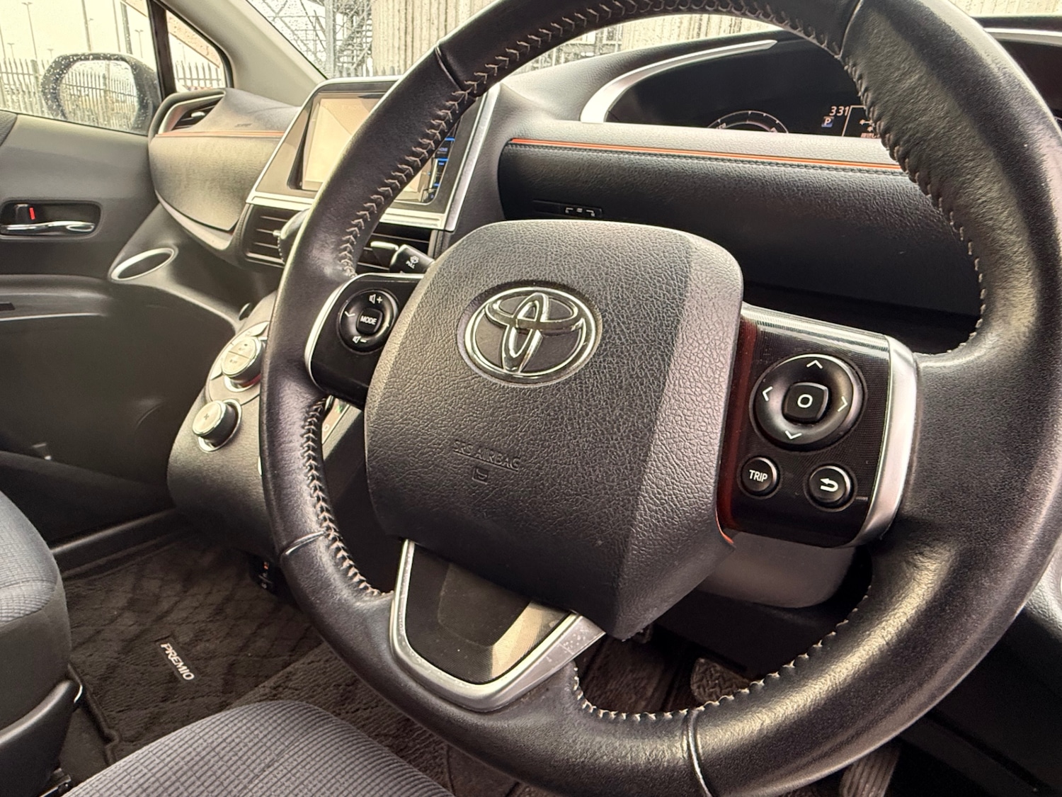 Used Toyota Sienta 2016 for sale - 77569816: Photo 46