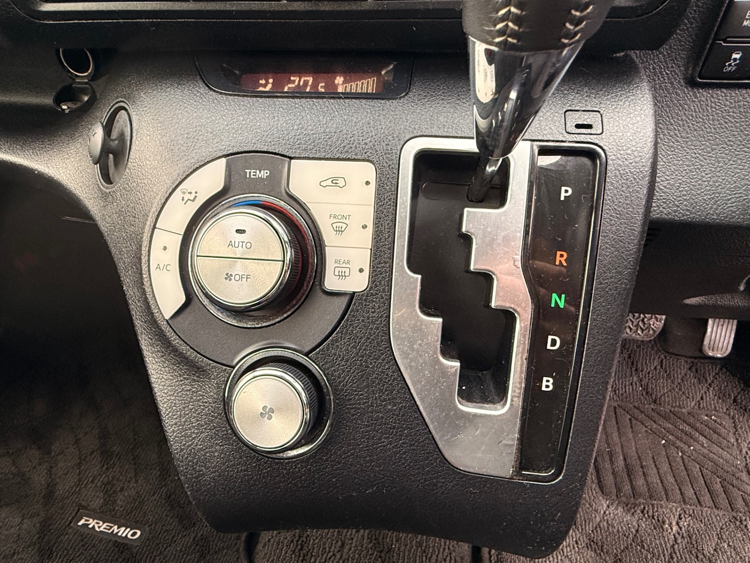 Used Toyota Sienta 2016 for sale - 77569816: Photo 48