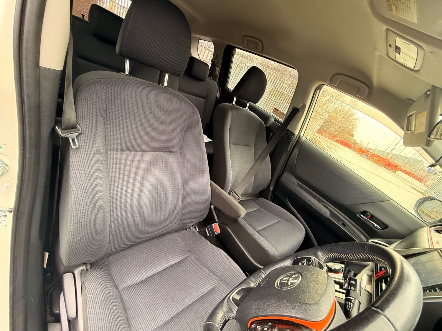 Used Toyota Sienta 2016 for sale - 77569816: Photo 51