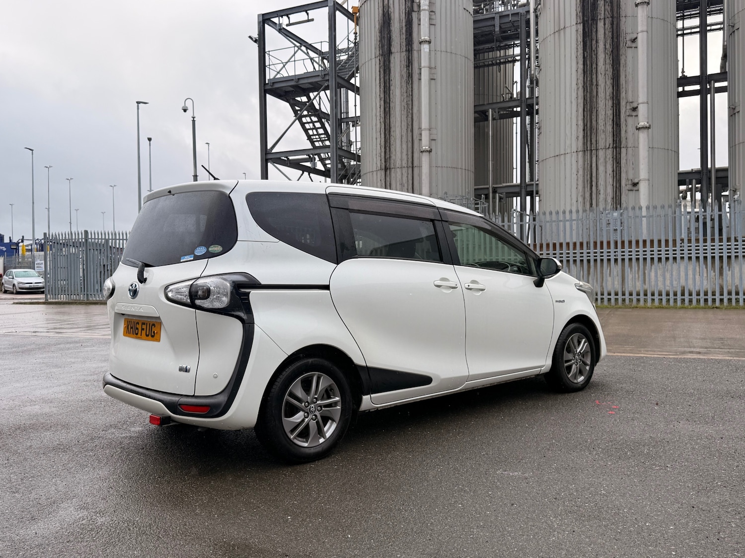 Used Toyota Sienta 2016 for sale - 77569816: Photo 7