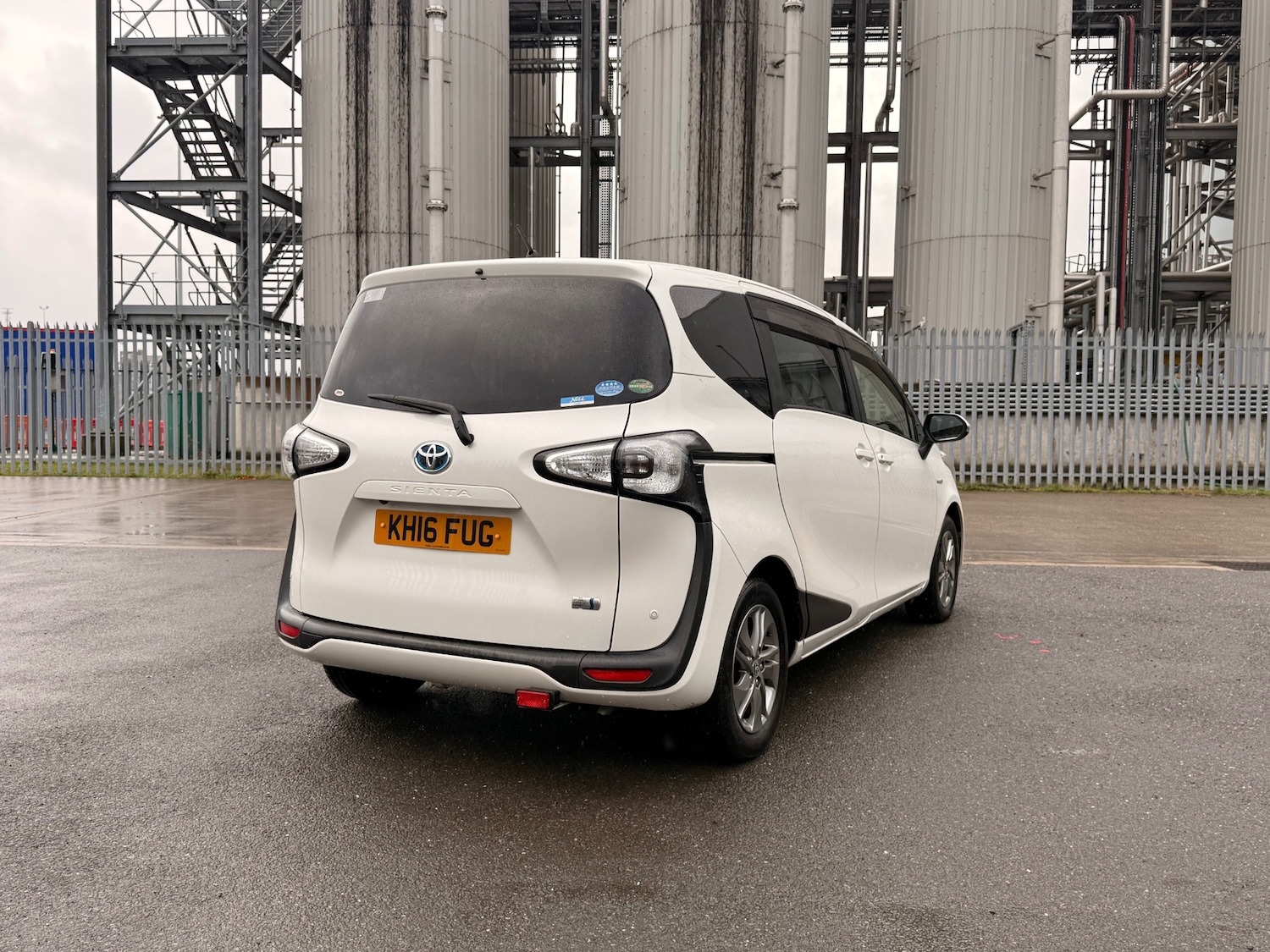 Used Toyota Sienta 2016 for sale - 77569816: Photo 8