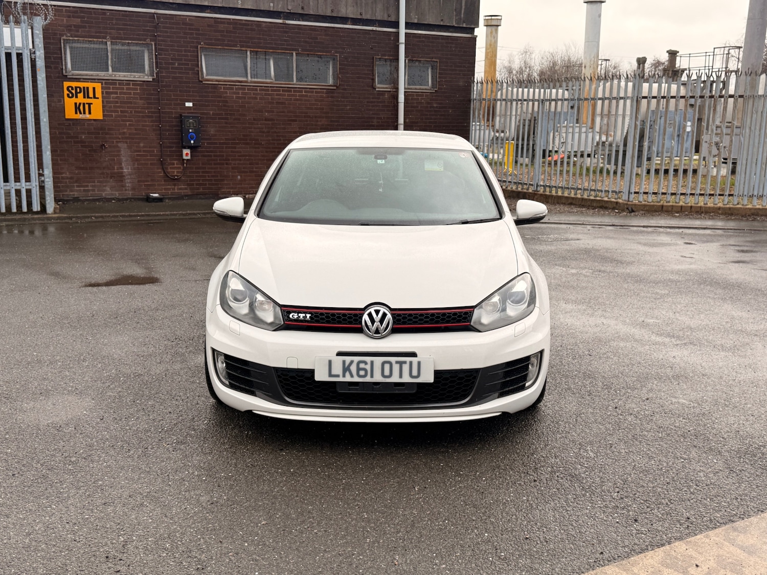 Used Volkswagen Golf 2011 for sale - 77570132: Photo 16