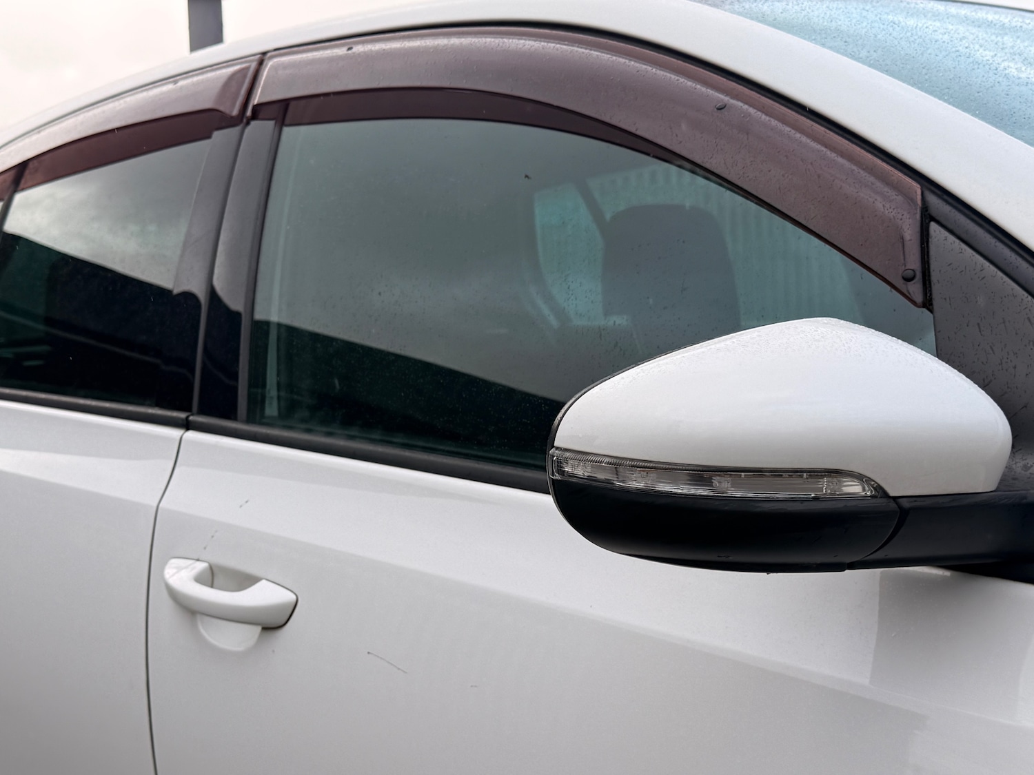 Used Volkswagen Golf 2011 for sale - 77570132: Photo 23